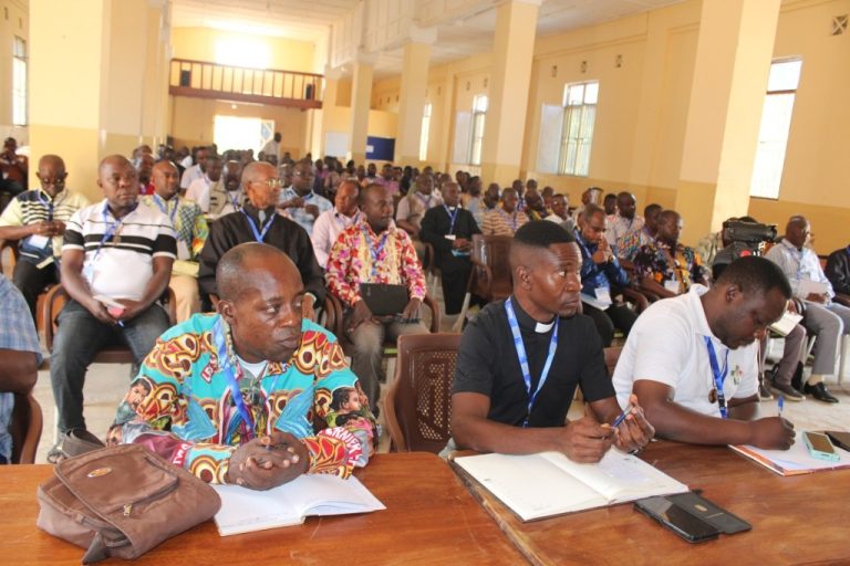 Kongolo : Les prêtres de la province ecclésiastique de Lubumbashi en retraite annuelle